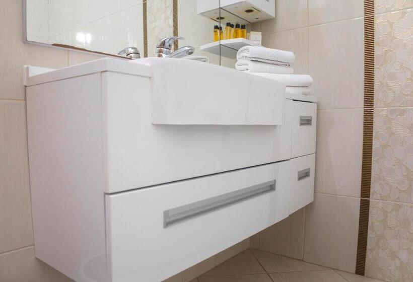 آپارتمان 1 خوابه با تراس, Villa Grande