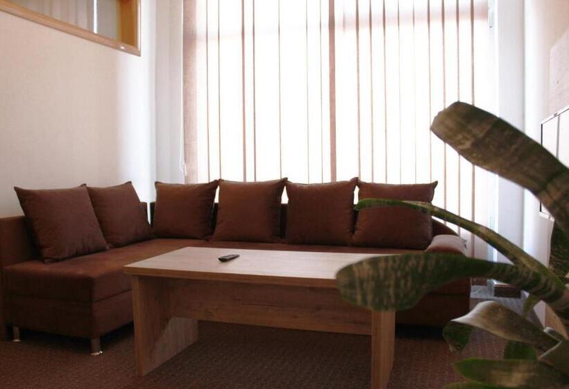 آپارتمان 2 خوابه, Villa Grande