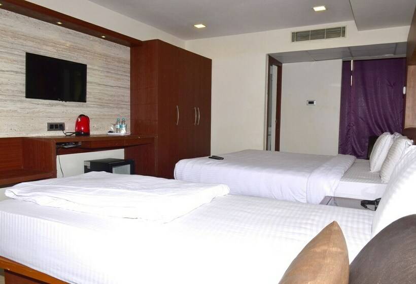 디럭스 룸, Fabhotel Adya Classic