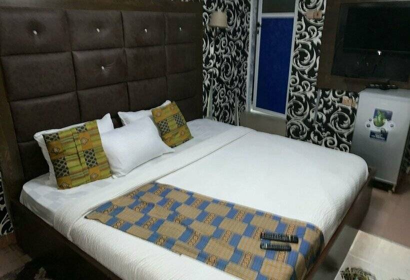 سوییت, Tega Suites