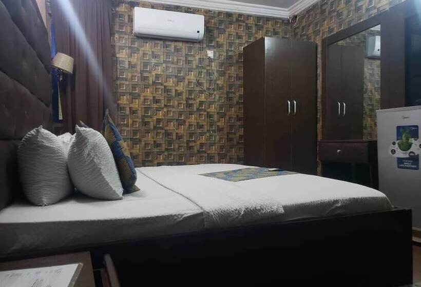 اتاق لوکس, Tega Suites
