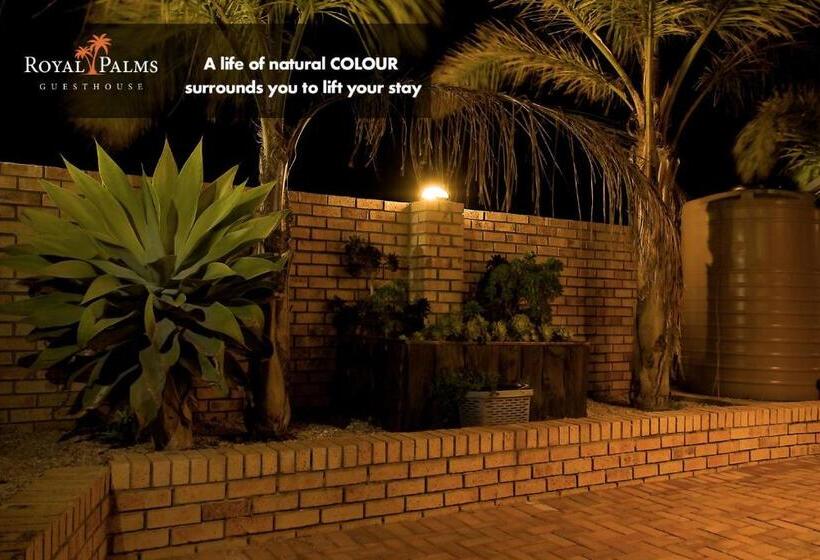 اتاق استاندارد, Royal Palms Guest House