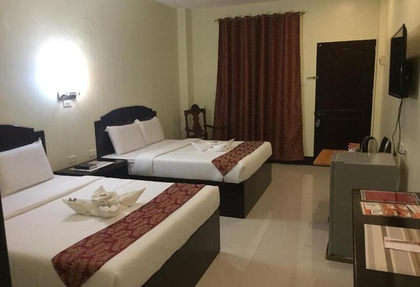 سوییت لوکس, Hollywood Suites