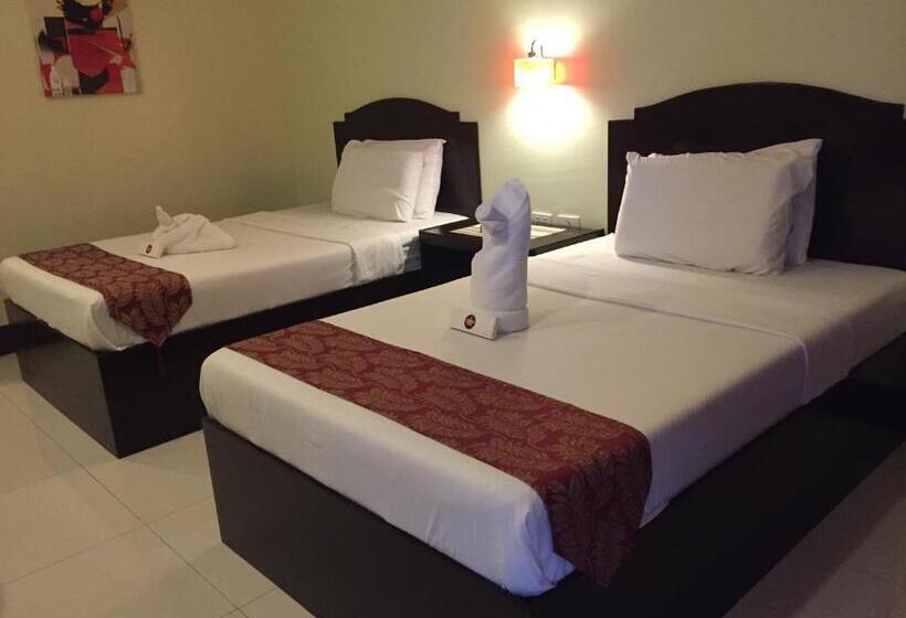 اتاق کلاس بیزنس, Hollywood Suites