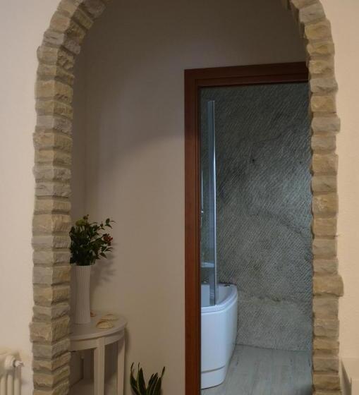 Номер Стандарт с Гидромассажем, B&b La Casa Sulla Roccia