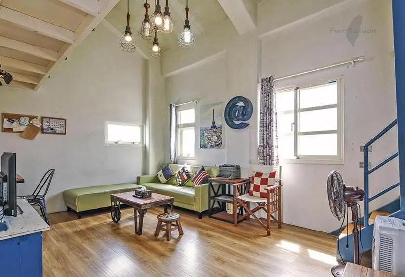 اتاق سوپریور خانوادگی, Remis Villa