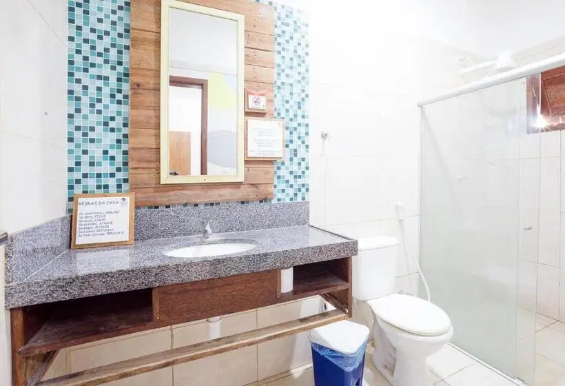 Perhehuone, The Beach Hostel Milagres