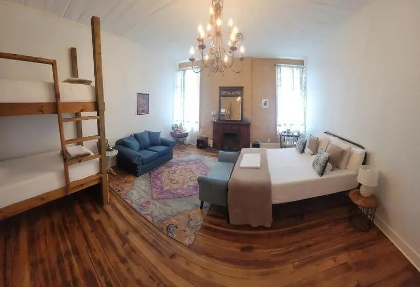 スタンダード4人部屋, Hostel Auberge Clarksdale