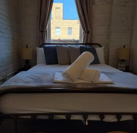 バス共有のスタンダードルーム, Hostel Auberge Clarksdale