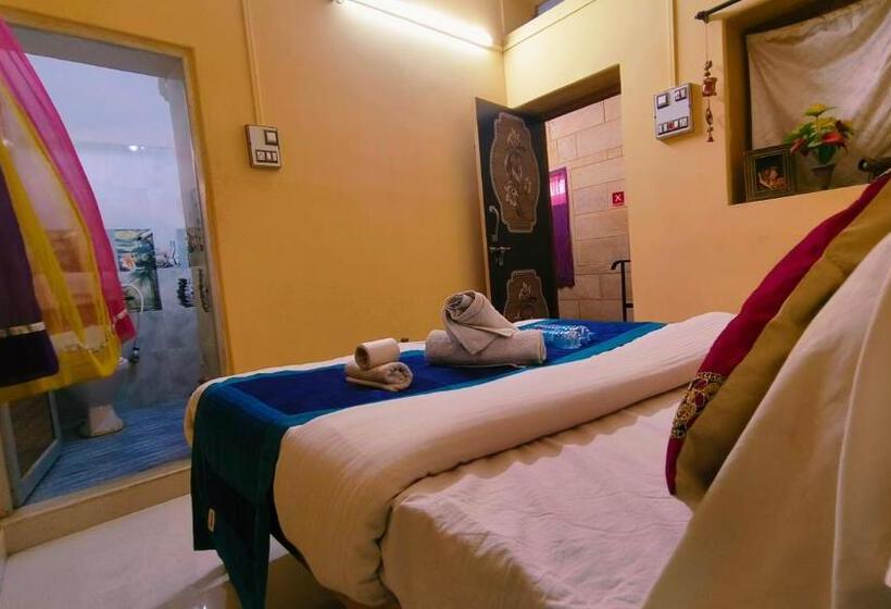 اتاق اکونومی, Bob Cafe & Guest House Jaisalmer