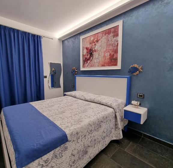 اتاق لوکس, Oltremare Giovino