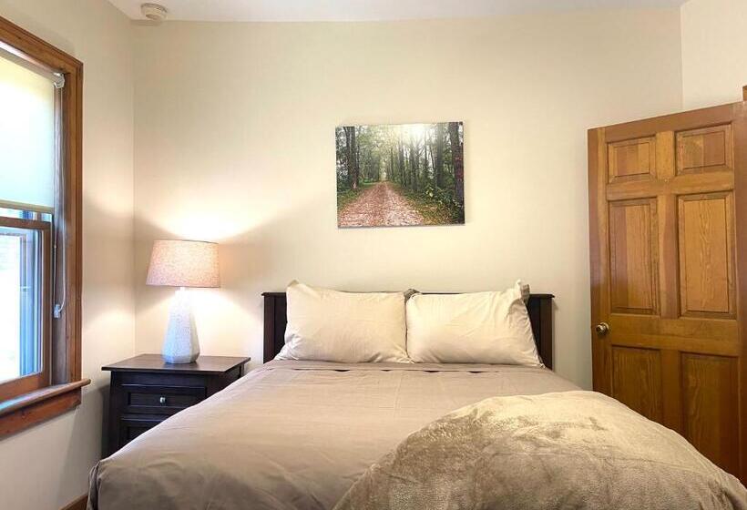 スーペリアールーム, Riverboat Suites