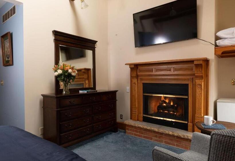 スタンダードルーム, Riverboat Suites