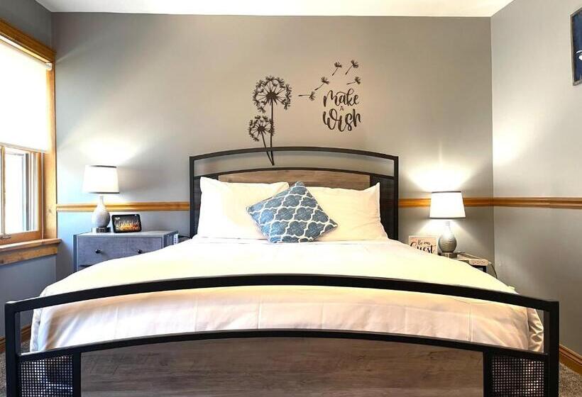 デラックスルーム, Riverboat Suites