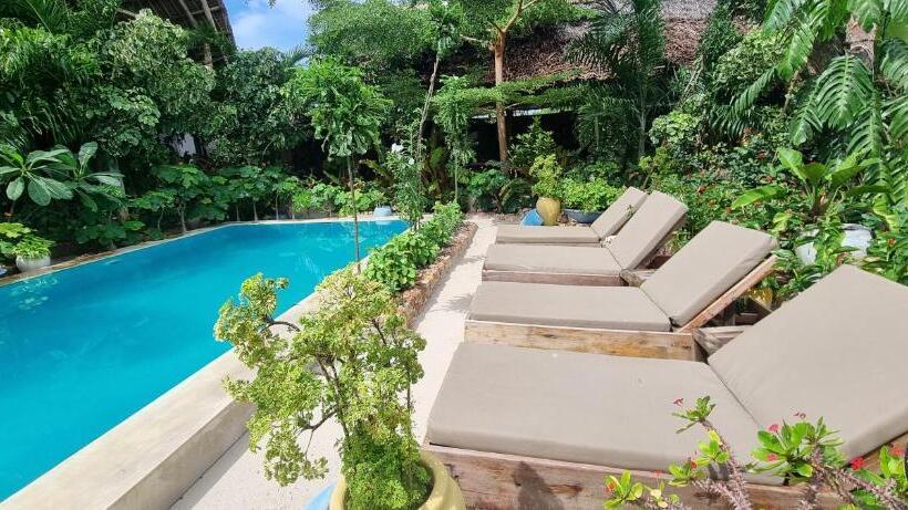 חדר אקונומי, Salama & Mbuyuni Bungalows