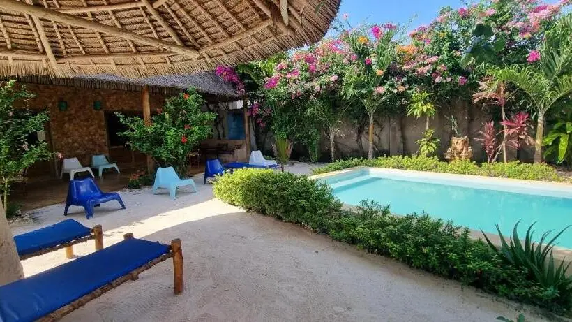 Standard-bungalow 2 Makuuhuonetta, Salama & Mbuyuni Bungalows