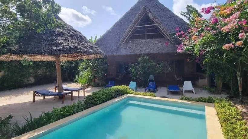 Standard-bungalow 2 Makuuhuonetta, Salama & Mbuyuni Bungalows