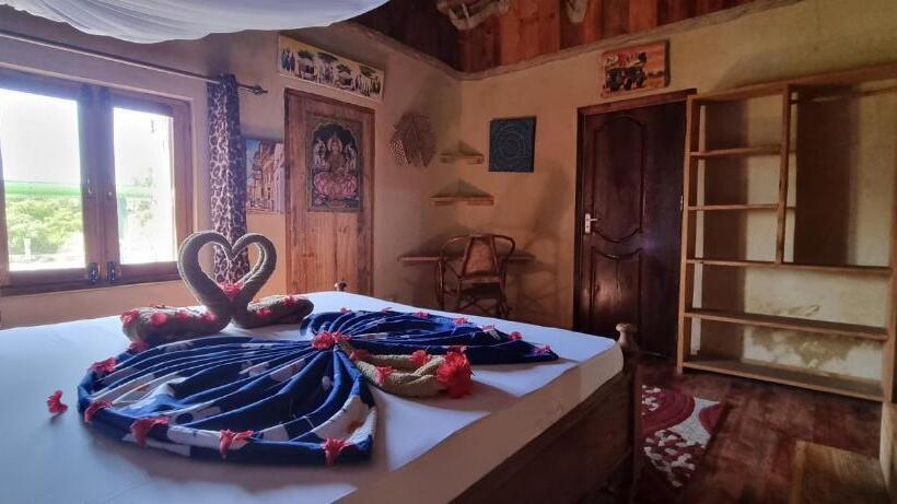 חדר אקונומי, Salama & Mbuyuni Bungalows