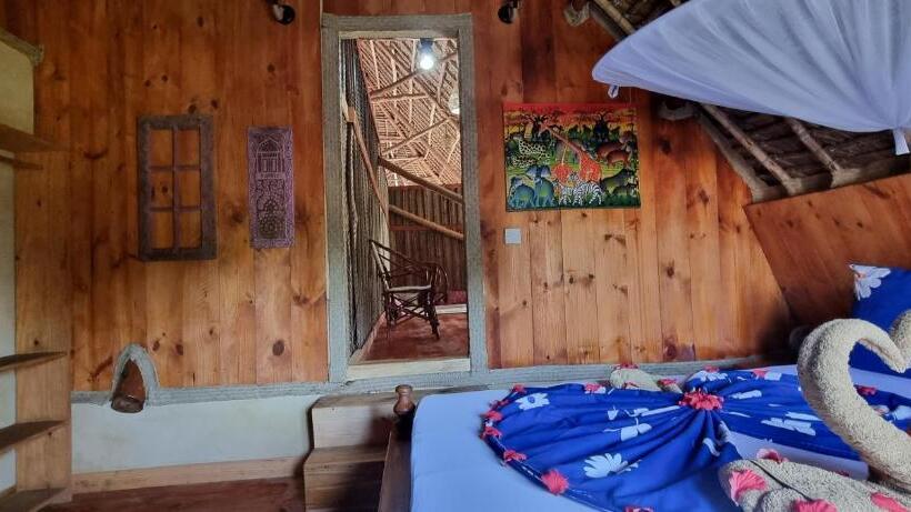 חדר אקונומי, Salama & Mbuyuni Bungalows