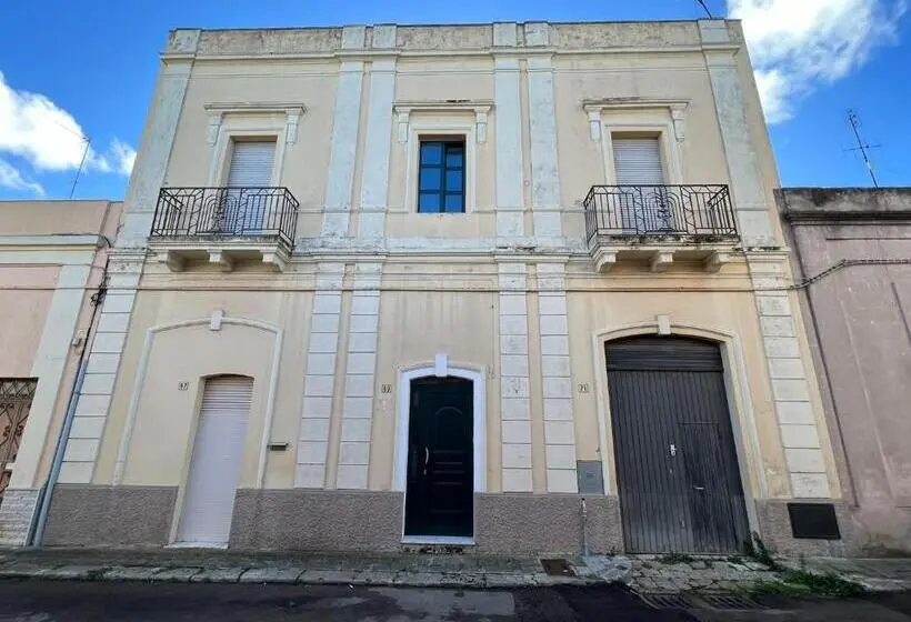 スタンダードコネクティングルーム, Palazzo Rondine Affittacamere Con Cucina