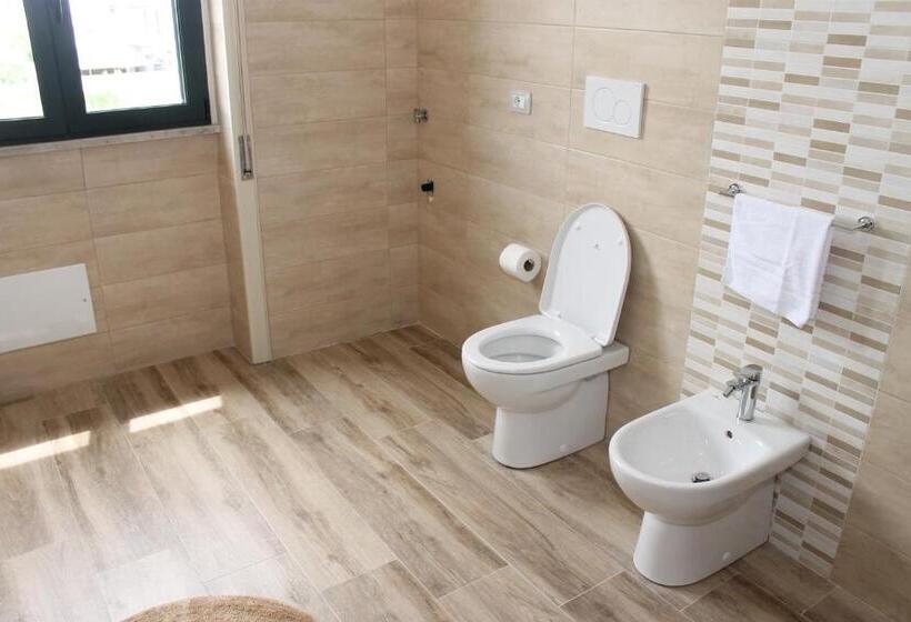 Anslutande Standardrum, Palazzo Rondine   Affittacamere Con Cucina