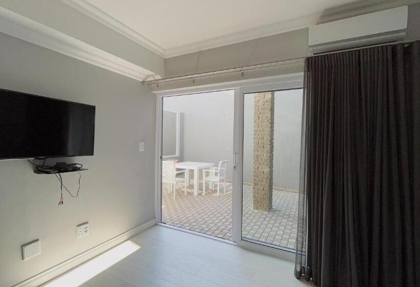 Quarto Triplo Deluxe, Niche Guesthouse