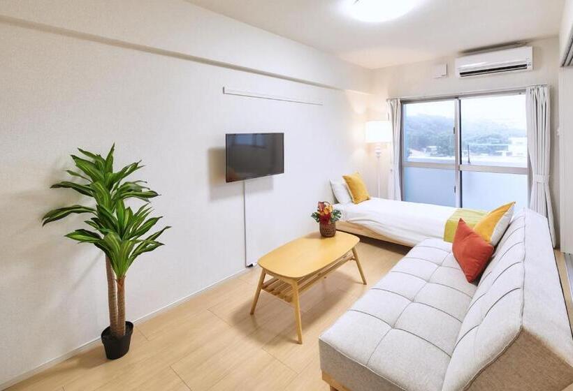 标准间, Comfortvilla