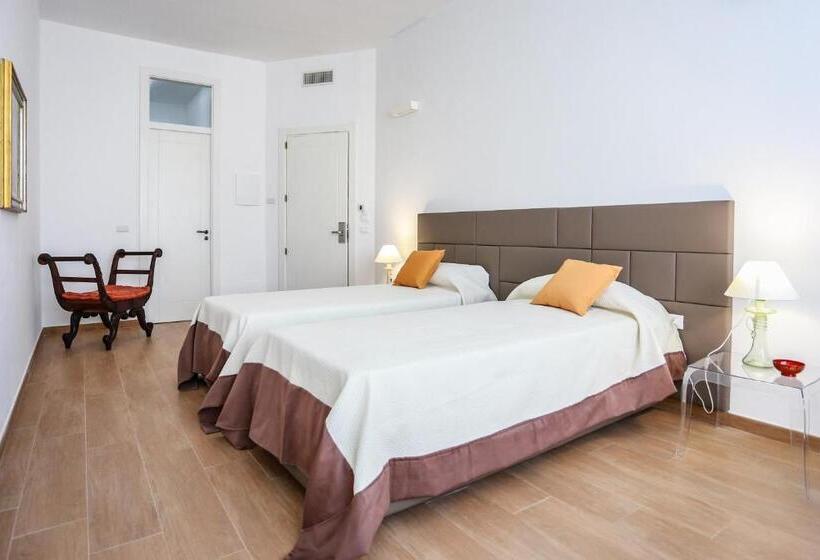 اتاق استاندارد, B&b Charme
