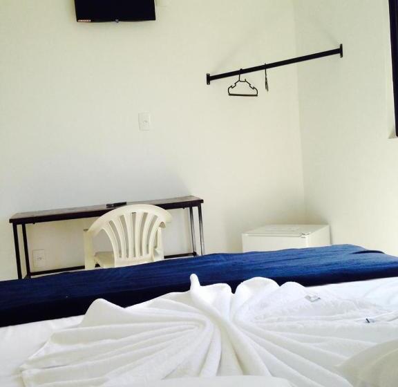 スタンダードトリプルルーム, Pousada Manacá