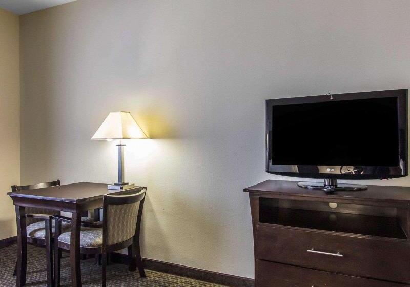 غرفة قياسية سرير كينج, Comfort Inn Limon