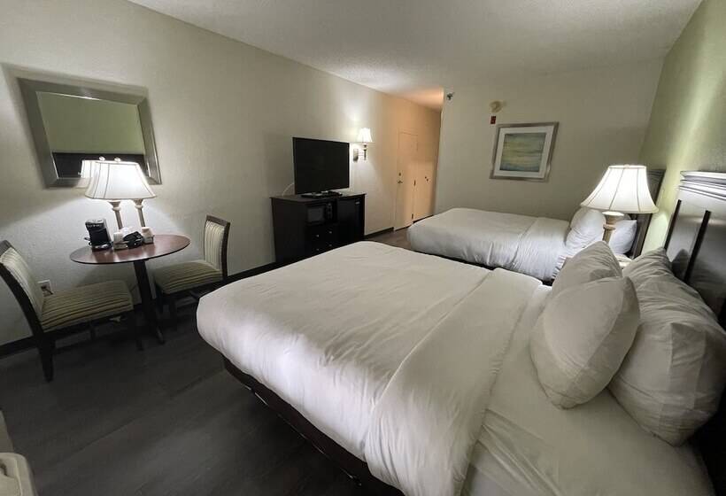 غرفه قياسيه سريرين مزدوجين, Comfort Inn Pinehurst   Southern Pines