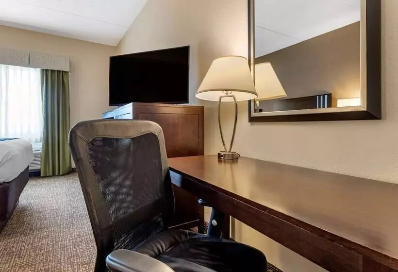2ダブルベッドのスタンダードルーム, Comfort Inn & Suites Butler