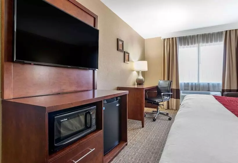 キングサイズベッドのスイートルーム, Comfort Inn & Suites Leeds I20