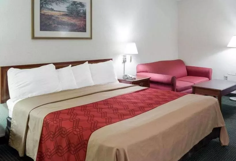 キングサイズベッドのスタンダードルーム, Econo Lodge