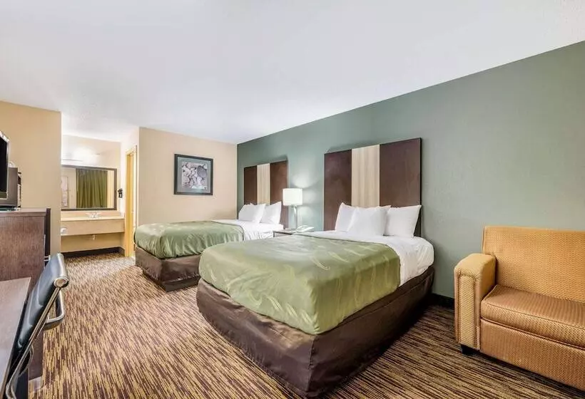 ２ダブルベッドのスタンダードルーム, Quality Inn Cullman I 65 Exit 310