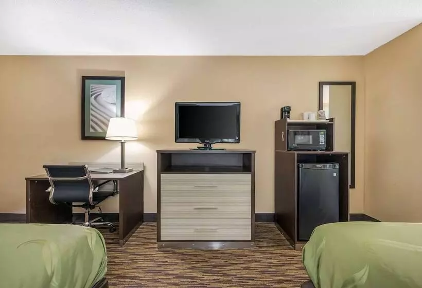 ２ダブルベッドのスタンダードルーム, Quality Inn Cullman I 65 Exit 310