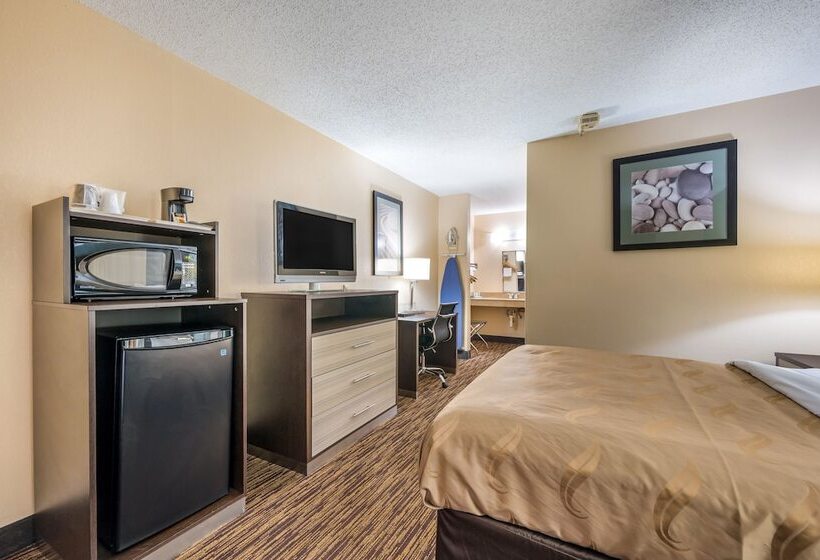 身障者適用クイーンサイズベッドルーム, Quality Inn Cullman I 65 Exit 310