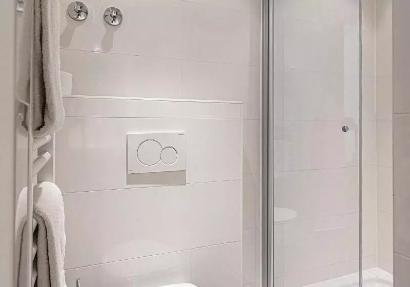 キングサイズベッドのスタンダードルーム, Quality Inn Near Mcas Cherry Point