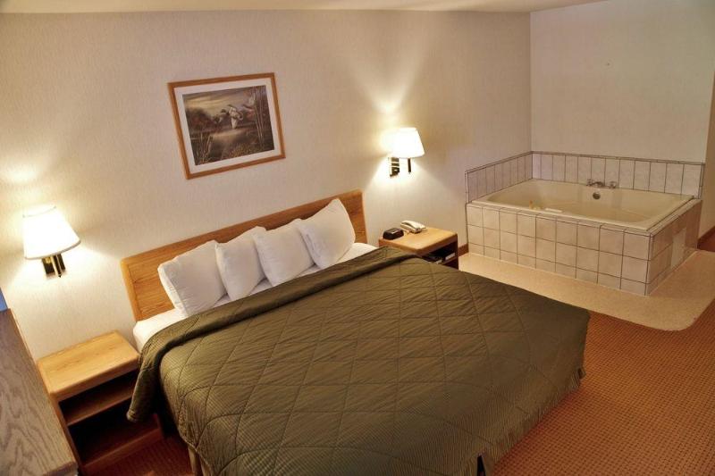 Люкс с гидромассажем, Quality Inn & Suites Wilsonville