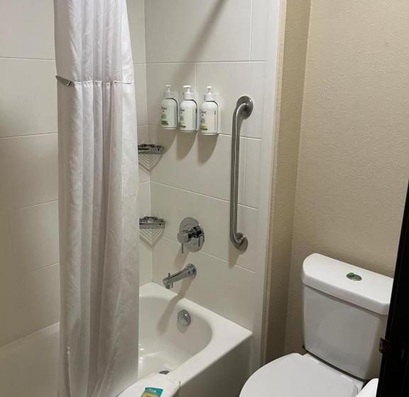 Номер Стандарт, Wingate By Wyndham Pittsburgh West Mifflin