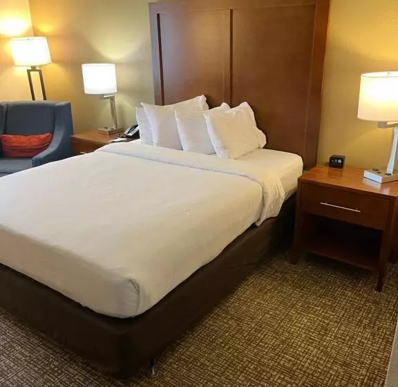 اتاق استاندارد, Wingate By Wyndham Pittsburgh West Mifflin