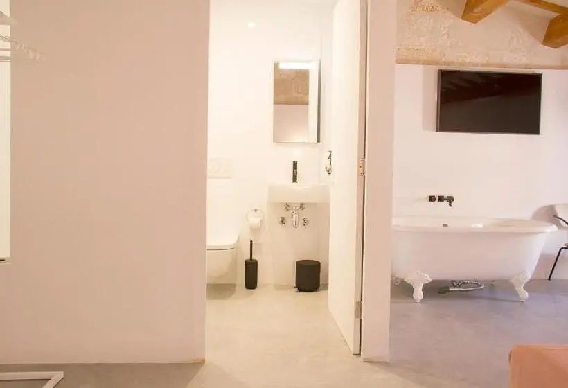 Habitación Estándar con Terraza, Fragile