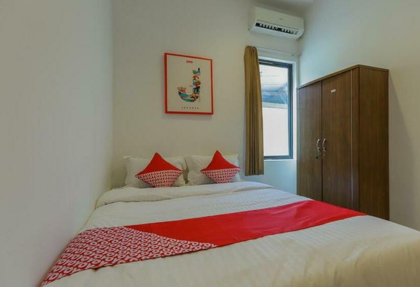 Habitació Estàndard, Oyo 866 Idola Residence