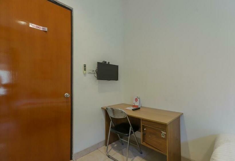 Habitació Estàndard, Oyo 866 Idola Residence