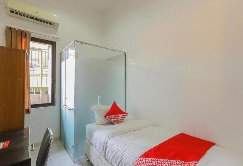 Habitación Estàndard Individual, Oyo 866 Idola Residence