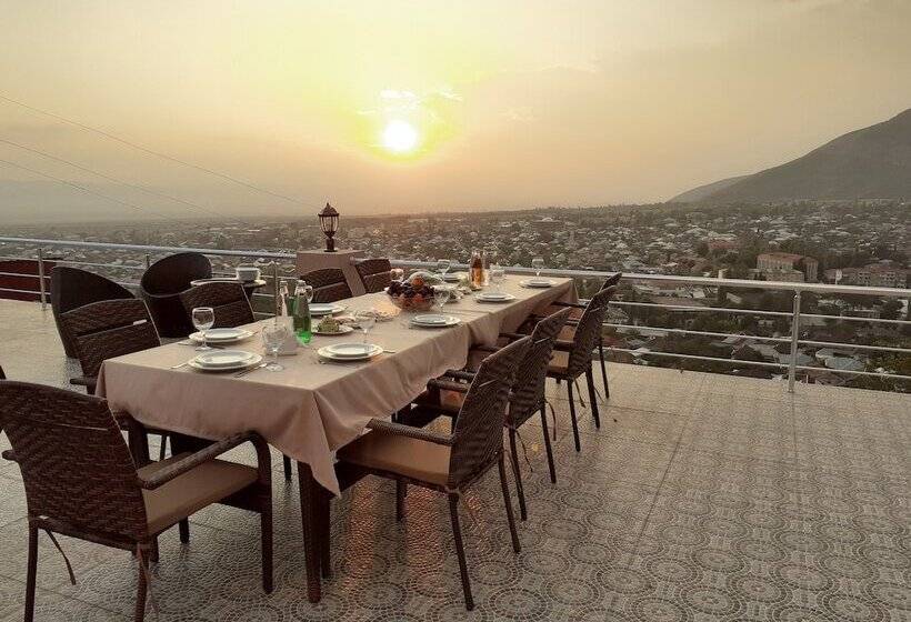 غرفة قياسية, Ruma Qala