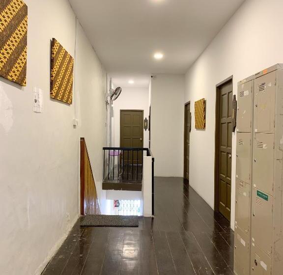 Стандартный Номер Кровать Кинг, Hornbill's Nest Kuching