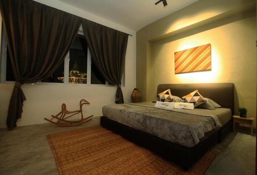 Номер Superior Кровать Кинг, Hornbill's Nest Kuching