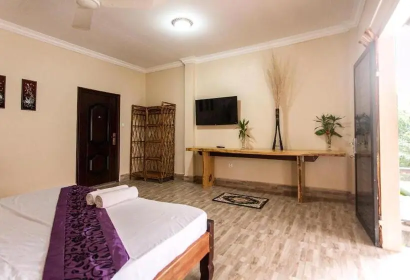 بانگلوی سوپریور, Green Mango Bungalows