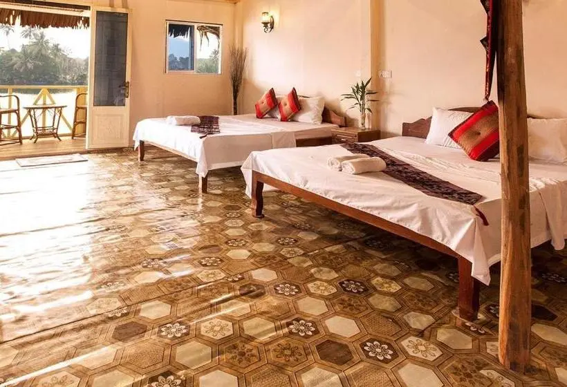 بانگلوی استاندارد, Green Mango Bungalows